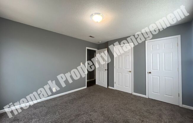 2 beds, 1 bath, $900, Unit G