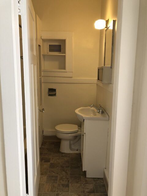 1 bed, 1 bath, 530 sqft, $1,695, Unit 102