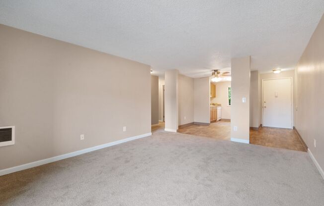 1 bed, 1 bath, $1,420, Unit 038