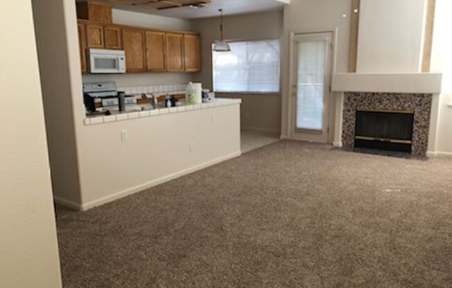 3 beds, 2 baths, $2,800, Unit Vacaville, CA 95688