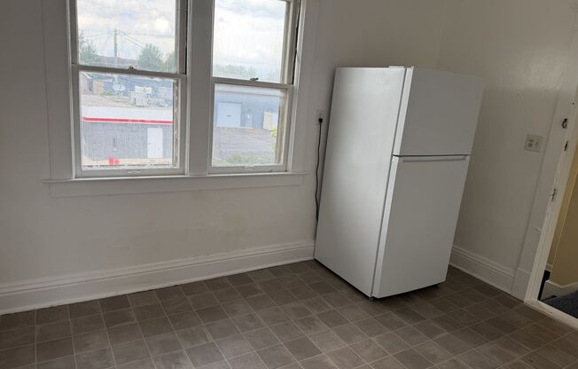 5927-29-29A W Greenfield Ave