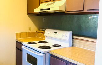 1 bed, 1 bath, $995, Unit 15