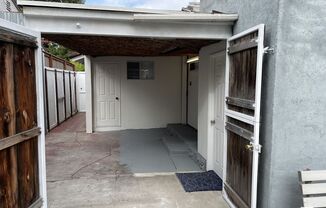 3 beds, 1 bath, 1,100 sqft, $3,800