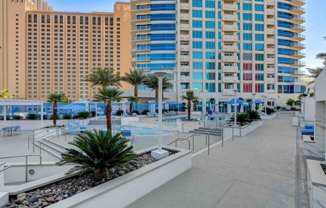 2 beds, 2 baths, $2,450, Unit # 2407