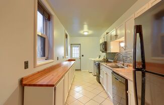 2 beds, 1.5 baths, $1,250