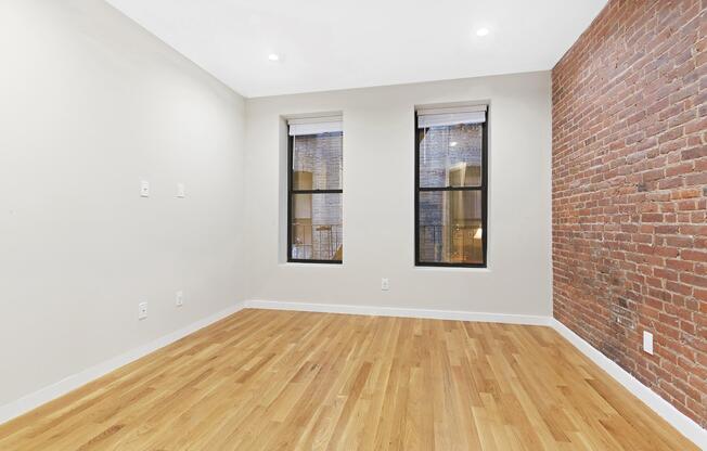 400 W 56 ST