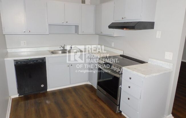 Move in Special! - Main level 2BR/1BA unit available now