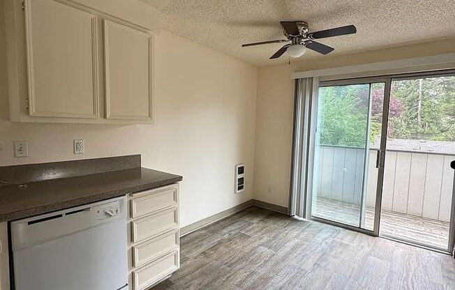 WOODMONT APARTMENTS
