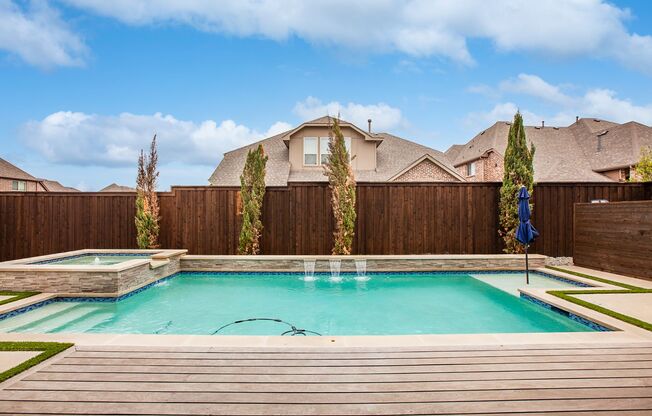 Luxe 5 bedroom with Pool in Lovejoy ISD