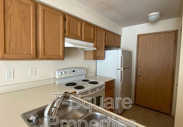 7614 230 ST SW