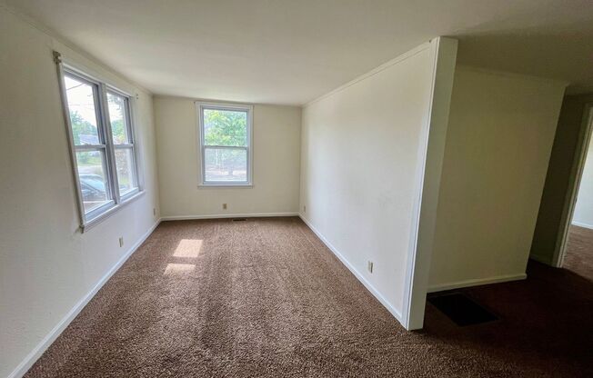 3 Bedroom 2 bath in Alton