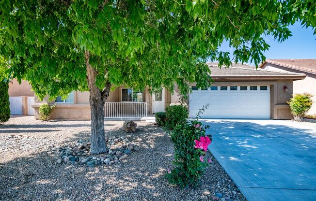 GORGEOUS HUALAPAI MOUNTAIN FOOTHILLS HOME