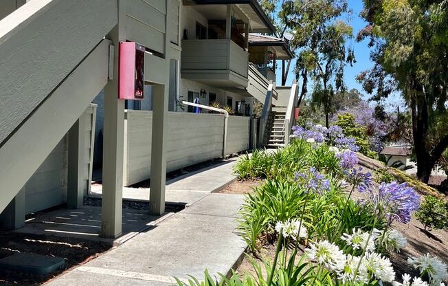 1 bed, 1 bath, $2,095, Unit 20