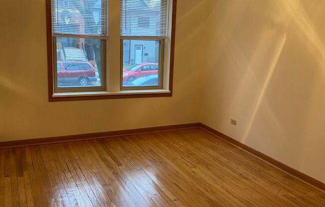 1 bed, 1 bath, $1,640, Unit 1J