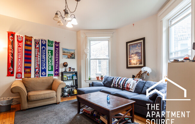 1245 W Newport Ave, Chicago IL 1