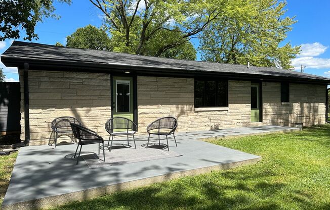 Beautiful 3 Bed 2.5 Bath Home!