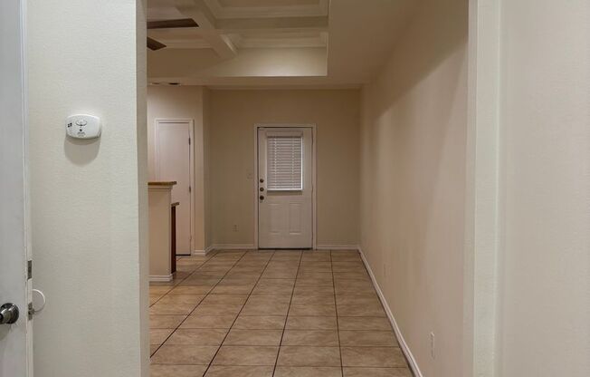 Newly Renovated Town-home- Northwest San Antonio