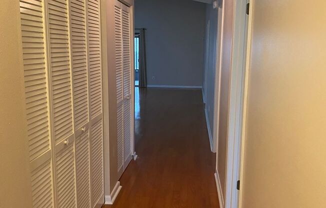Charming 2 Bed, 2 Bath Home with Garage in Friendly Community – Close to Everything!