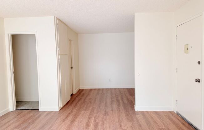 Studio, 1 bath, 502 sqft, $1,890, Unit 23