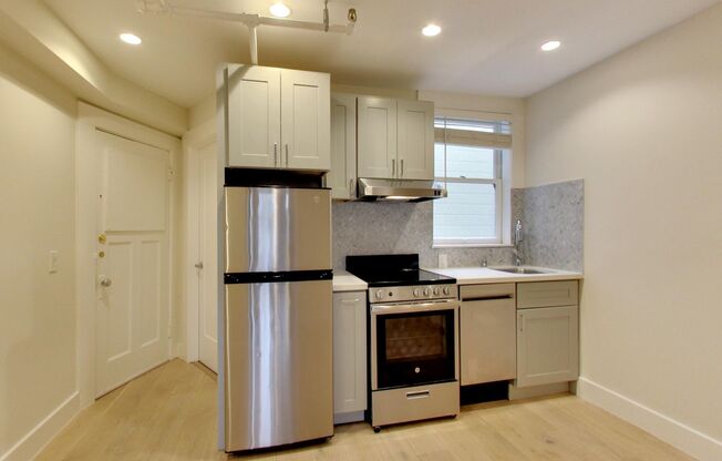 1146 Taylor Street (1297r)