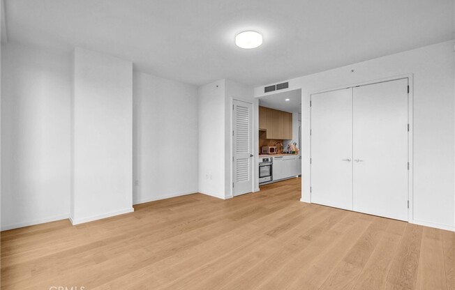 Studio, 1 bath, 514 sqft, $2,700, Unit 1818