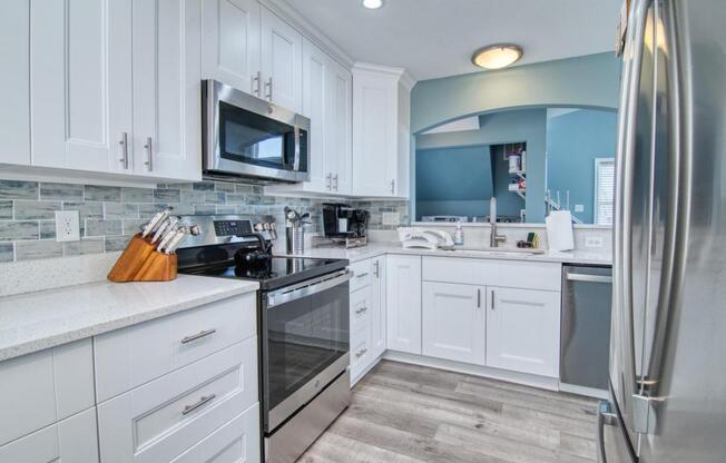 4 beds, 2 baths, 2,100 sqft, $3,500