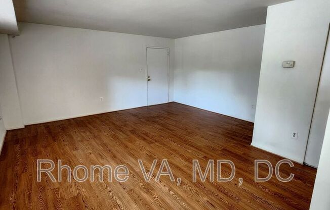 3220 S 28th Street #204
