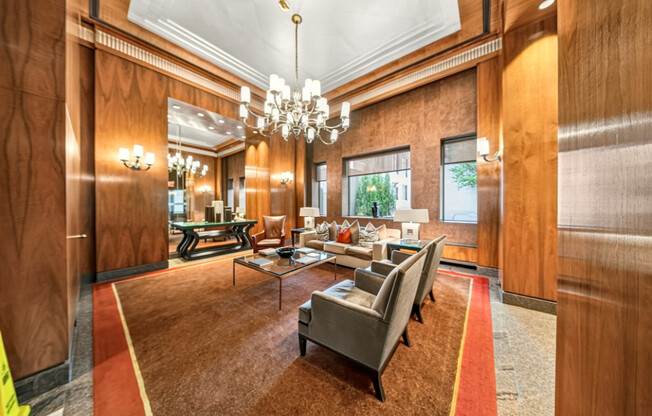 1 bed, 2.5 baths, 740 sqft, $5,800, Unit 4H