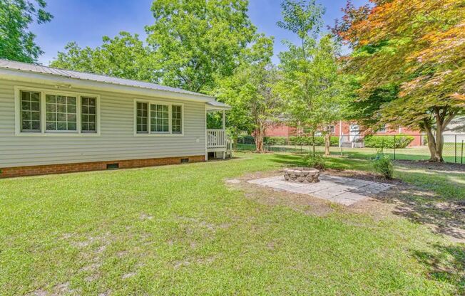 Charming 3BR House in Whiteville