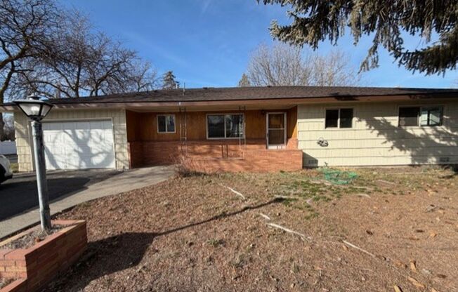 Beautiful 3 Bed 2 Bath House