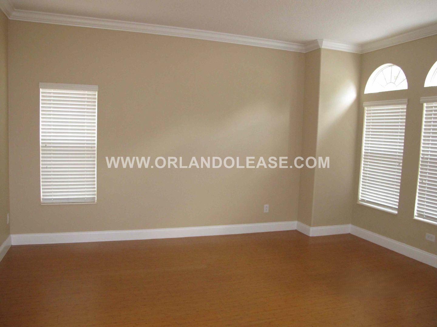 Spacious 4 Bed / 3.5 Bath Home in Gated Toscana