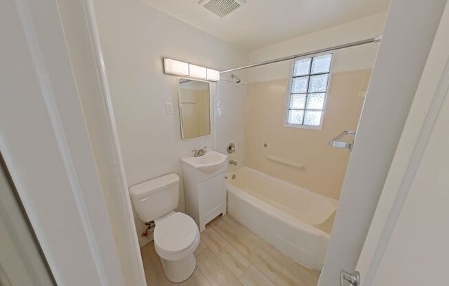 325 West 12th Ave