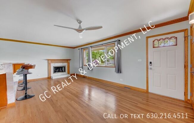 381 W MILLERS RD