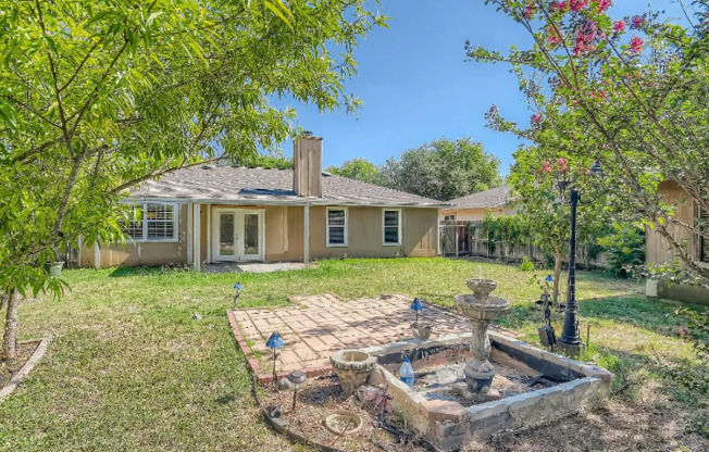 1306 WAYNE DR