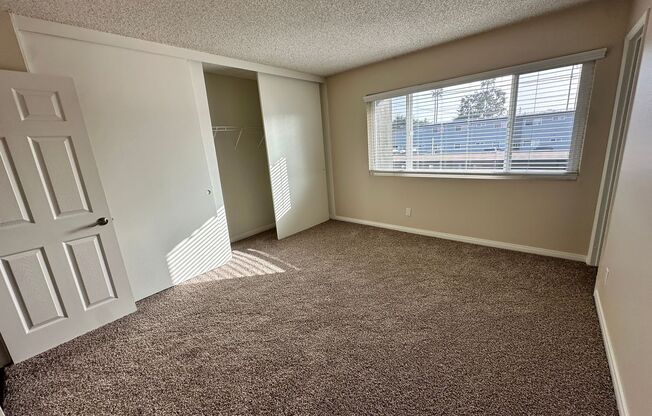 2 beds, 2 baths, 959 sqft, $2,795, Unit 0228