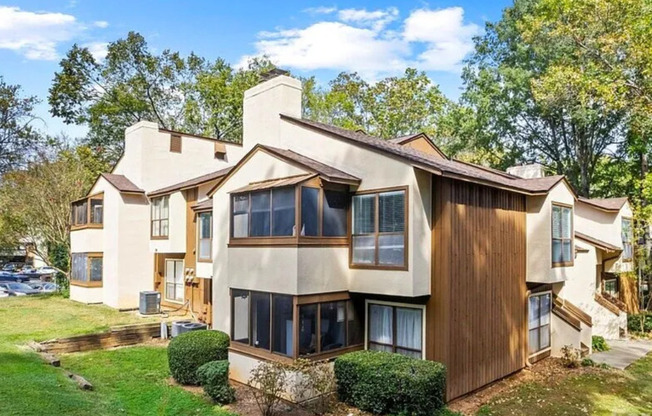 7253 WINERY LN