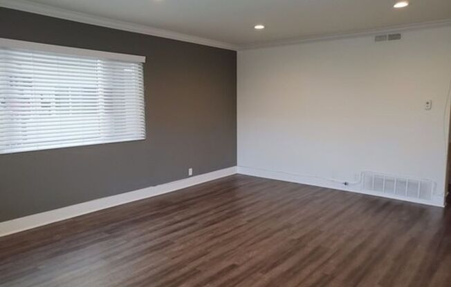 2 beds, 1 bath, 1,000 sqft, $3,150, Unit 03