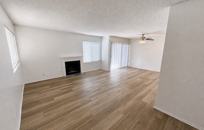 Ralston Village Townhome- Great Amenities!