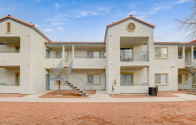 Beautiful 2 Bedroom 2 Full Bath Condo