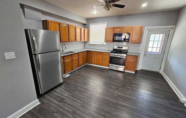 3 Bed/1.5 bath Townhouse in Pigtown