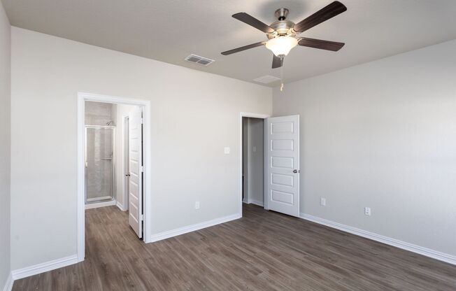 Beautiful 3/2 near I-10/1604