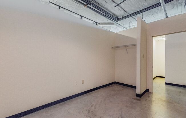 2 beds, 1 bath, 960 sqft, $1,475, Unit 412