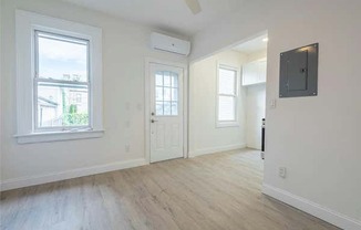 1 bed, 1 bath, $2,350