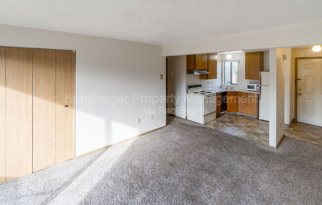 2307 W CLEVELAND AVE