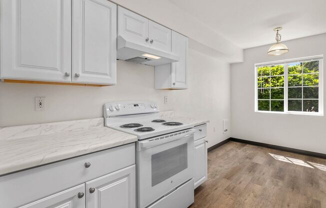 1 bed, 1 bath, 750 sqft, $1,395, Unit C-06