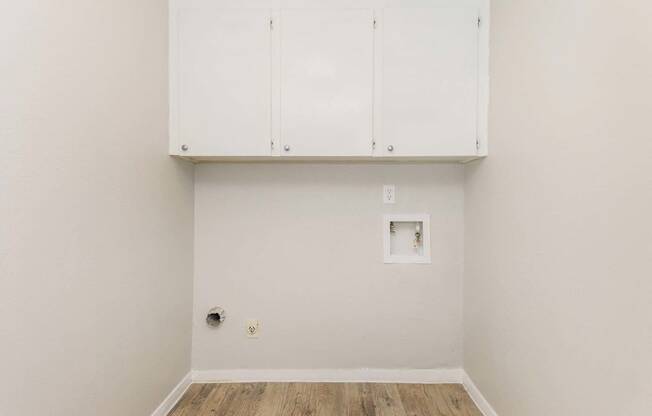 Washer Dryer Connection at Castlewood Apartments, Clute