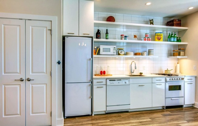 Sleek European Style Cabinetry at Link Apartments® Mixson, North Charleston, SC