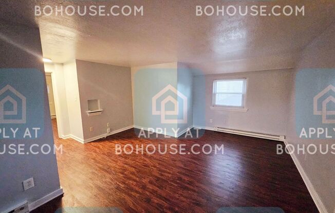 1 bed, 1 bath, 650 sqft, $749, Unit 7