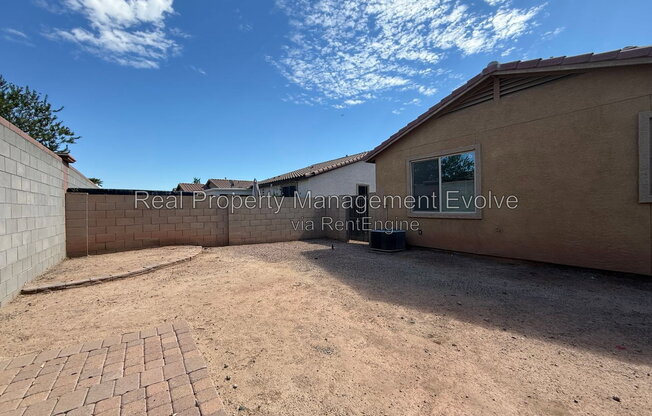 3 beds, 2 baths, 1,914 sqft, $1,975