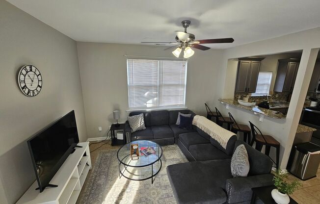 3 beds, 2.5 baths, 1,550 sqft, $1,825, Unit 3061